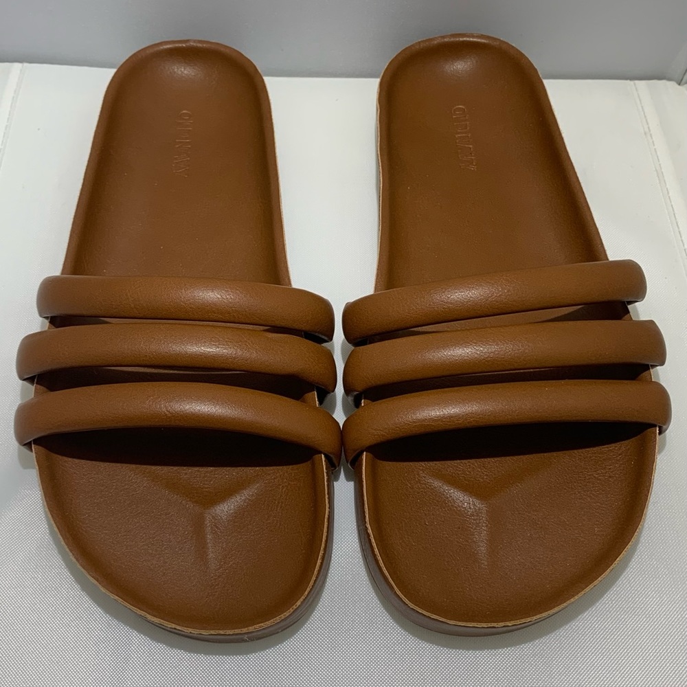 🌻 Rich Brown Sandals — Brand New